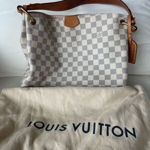 Louis Vuitton Cream and Tan Shoulder Bag Louis Vuitton Graceful PM